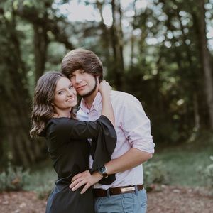 Meet your Posher, Devin